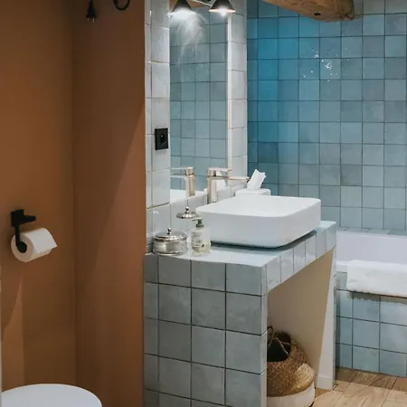 Holiday home Lyon - & Tour De Garde
