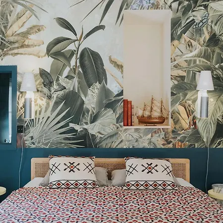 Holiday home Lyon - & Tour De Garde